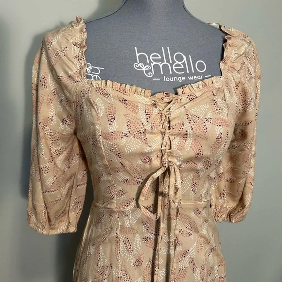 Blush Floral Women's Dress - Picture 2 of 7